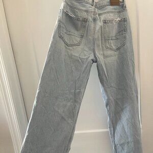 American Eagle light wash jeans